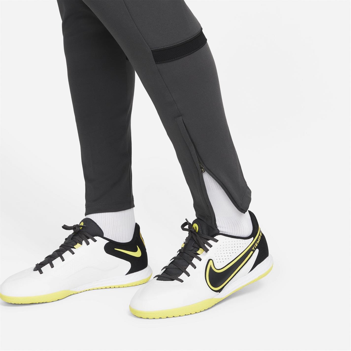 Pantaloni Nike Academy Soccer pentru femei gri