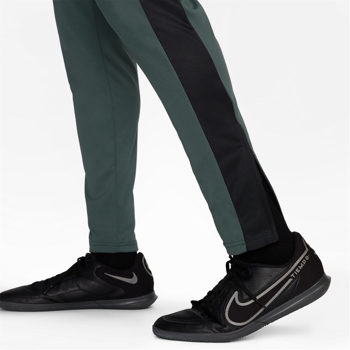 Pantaloni Nike Dri-FIT Academy Zippered Soccer pentru Barbati verde