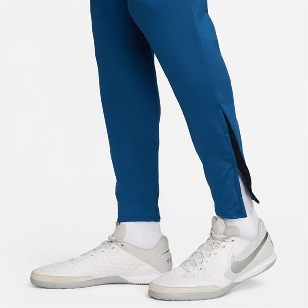 Pantaloni Nike Strike Dri-FIT Global fotbal pentru Barbati court albastru