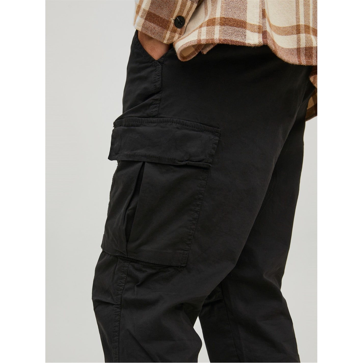 Pantaloni Pantaloni cargo Jack and Jones negru