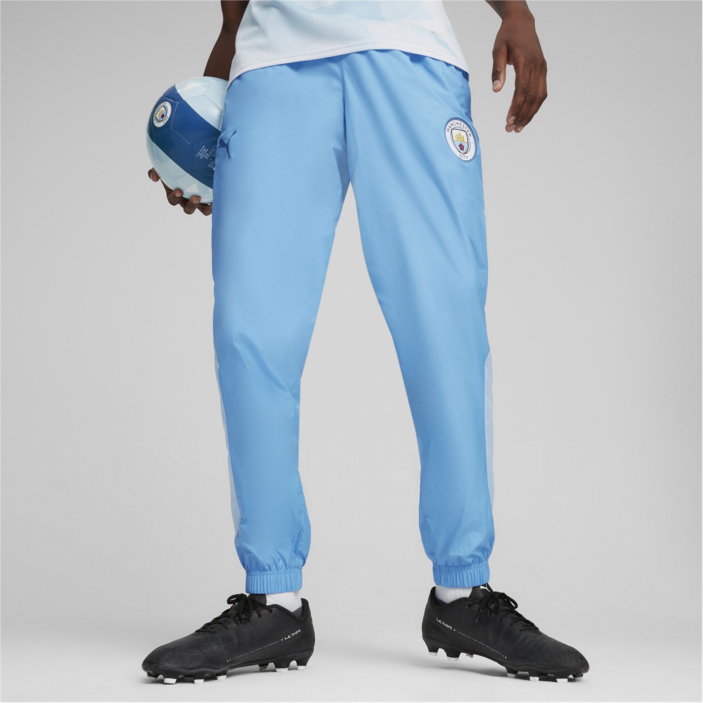 Pantaloni Puma Prematch Woven albastru argintiu