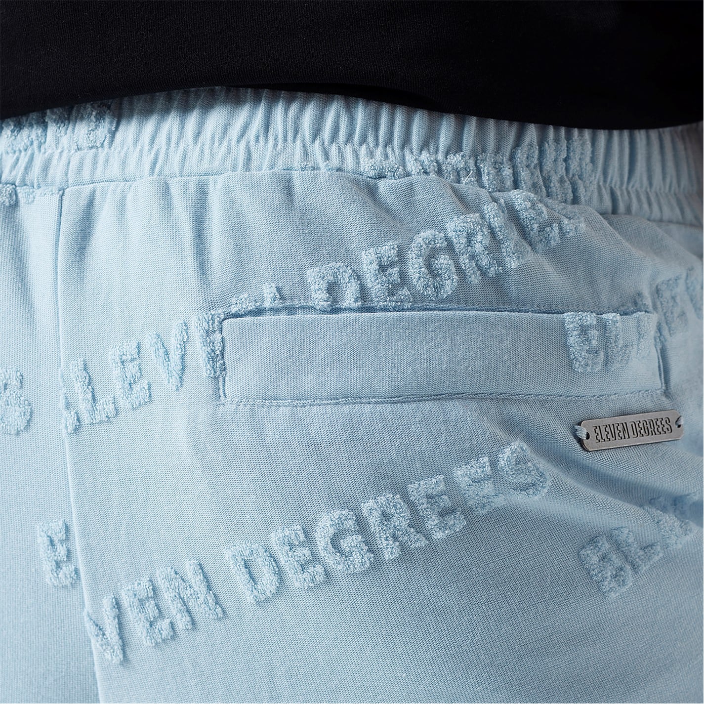 Pantaloni scurti 11 Degrees Embossed Towelling - Ice albastru crem