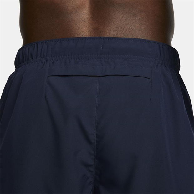 Pantaloni scurti Nike Dri-FIT Challenger 7 Unlined Versatile pentru Barbati albastru