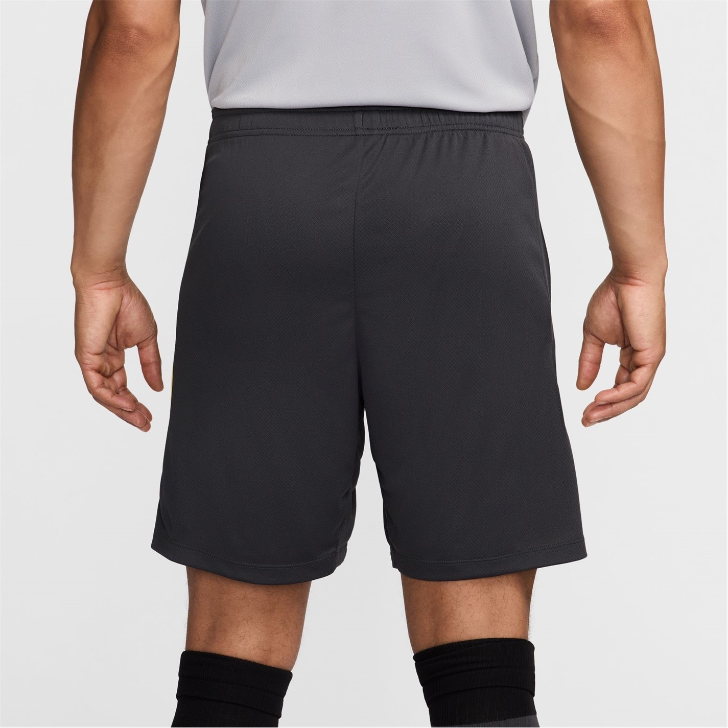 Pantaloni scurti Nike Liverpool Strike Third 2024 2025 pentru adulti gri