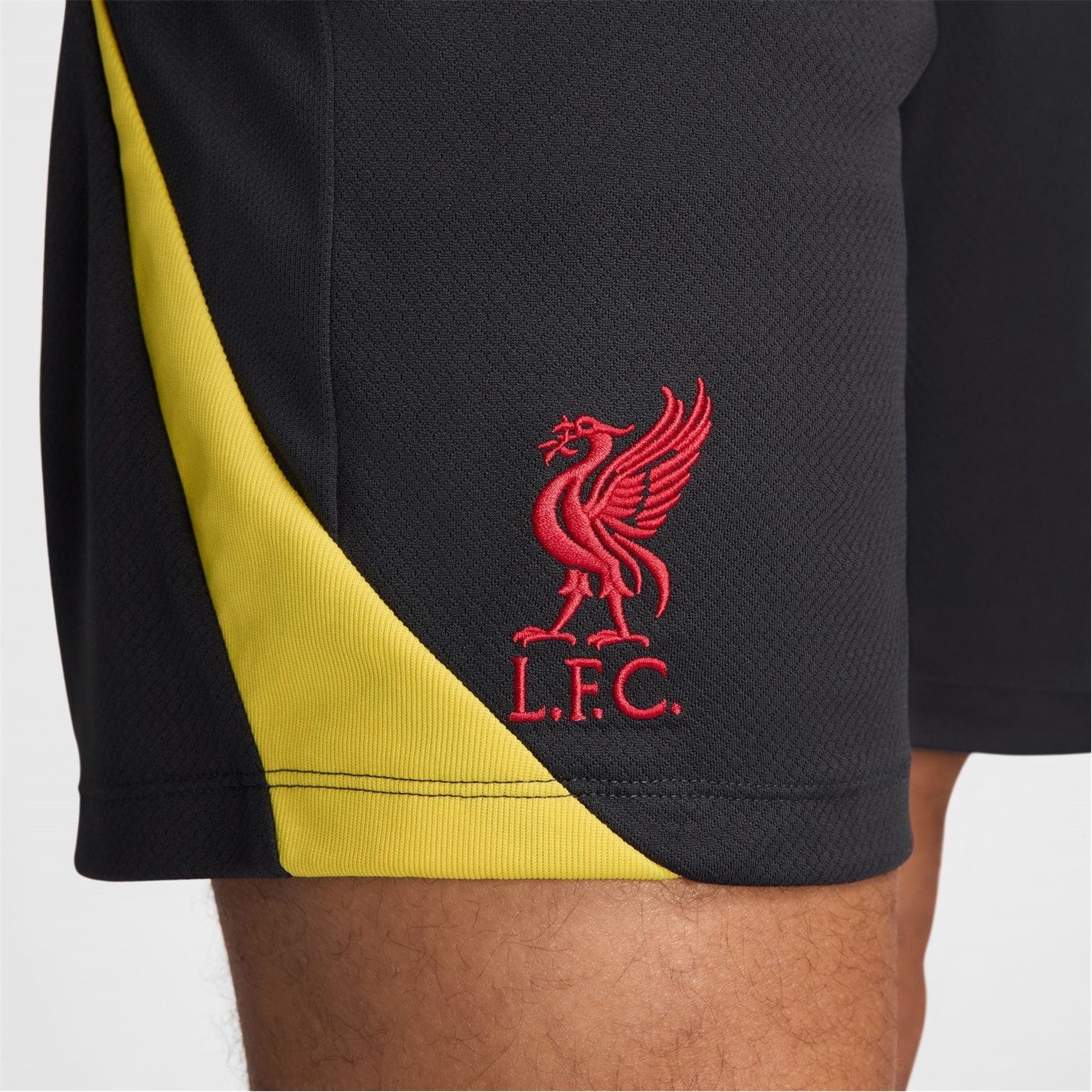 Pantaloni scurti Nike Liverpool Strike Third 2024 2025 pentru adulti gri