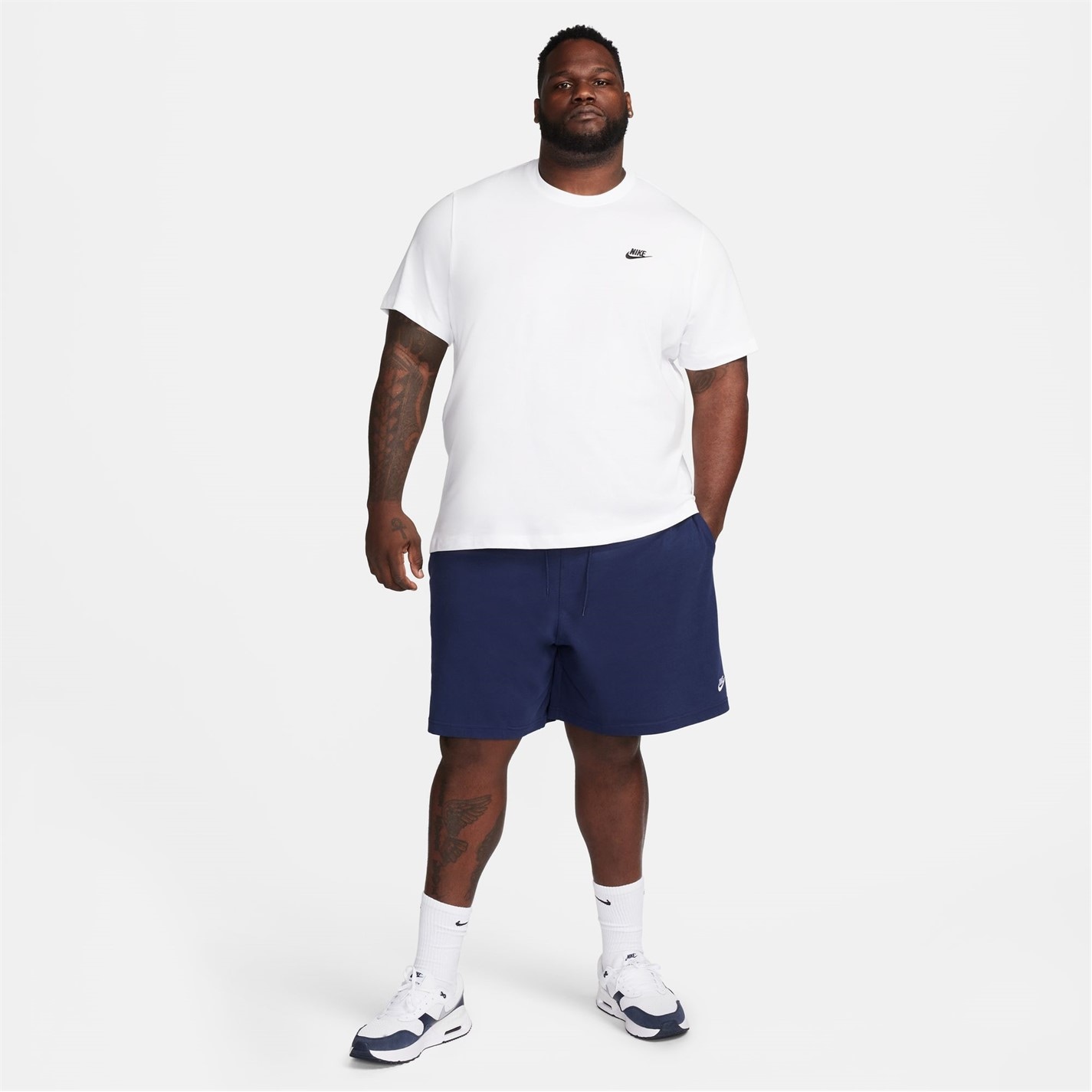 Pantaloni scurti Nike Sportswear Club pentru Barbati bleumarin alb