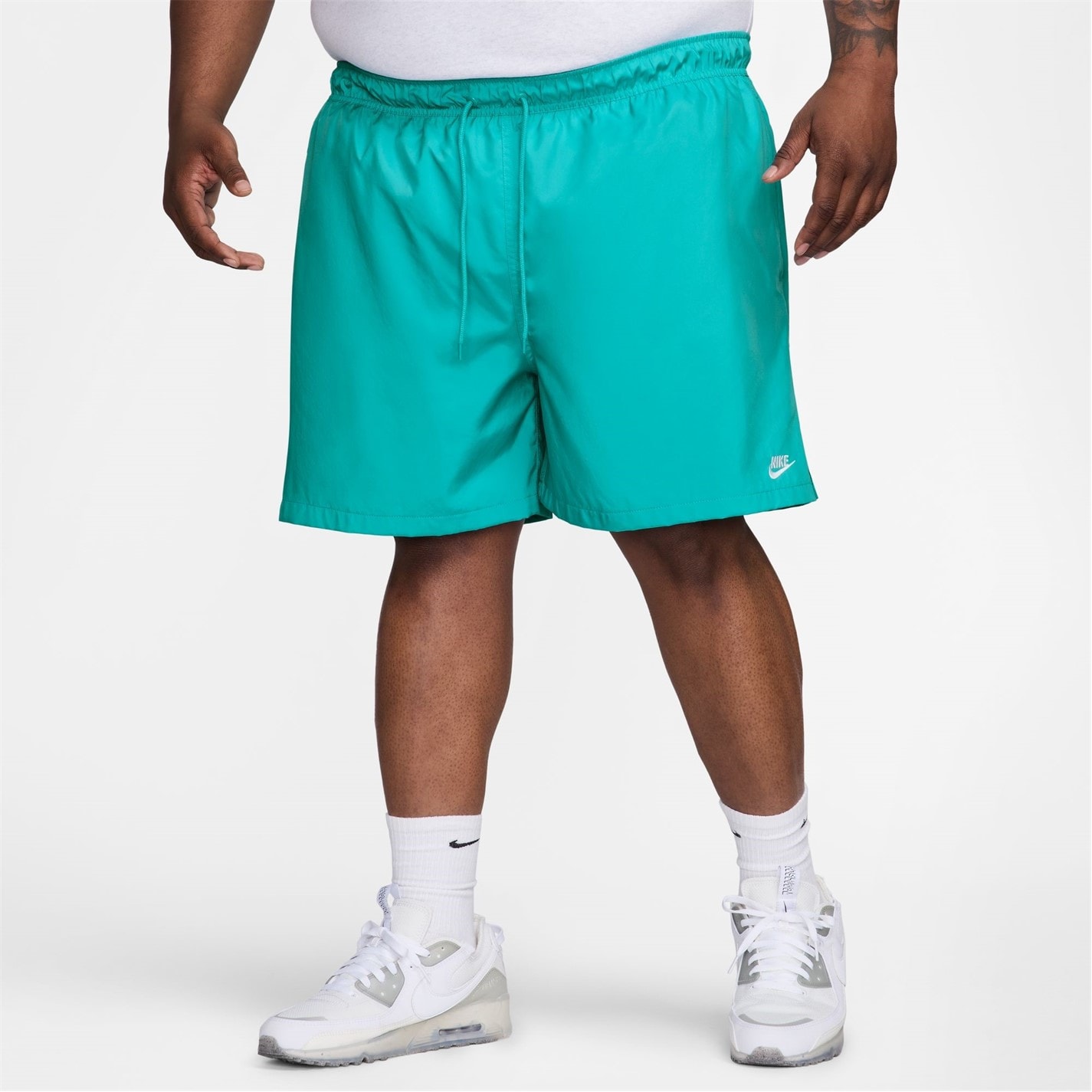 Pantaloni scurti Nike Sportswear Essentials Woven Flow pentru Barbati albastru alb