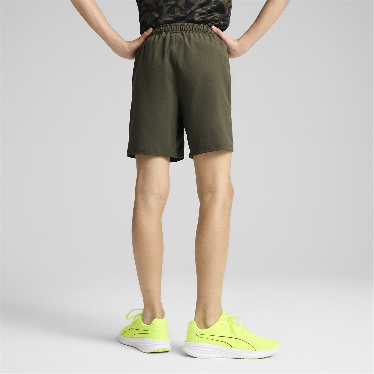 Pantaloni scurti Puma Fit Evrydy B sala Short Unisex pentru Copii inchis oliv