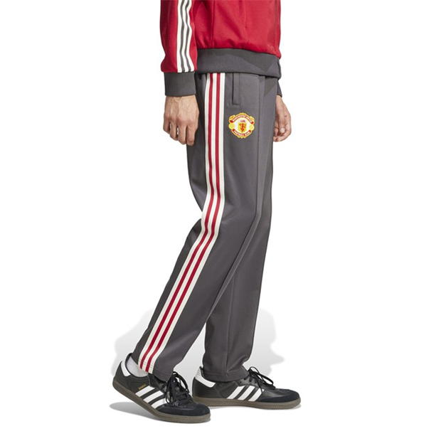 Pantaloni trening adidas Originals Manchester United Beckenbauer pentru adulti utility negru