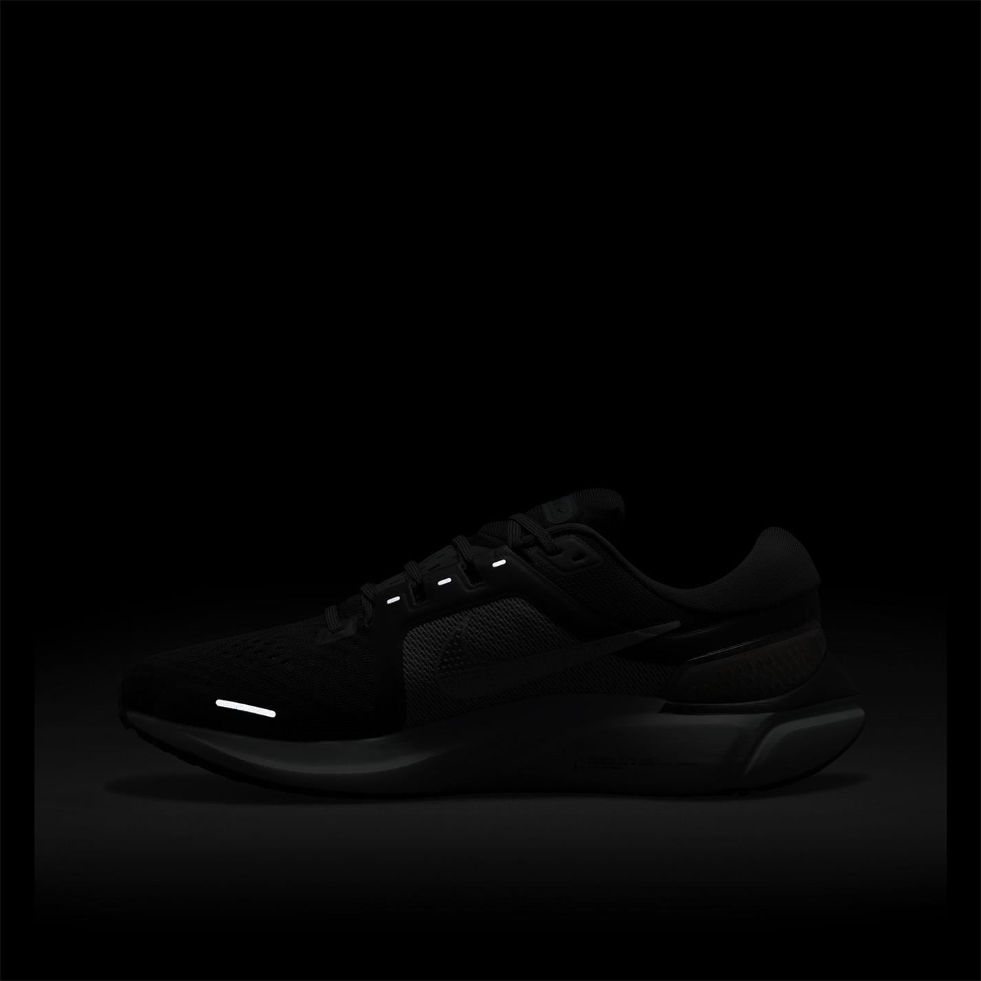 Pantofi Sport Nike Air Zoom Vomero 16 pentru Barbati negru argintiu