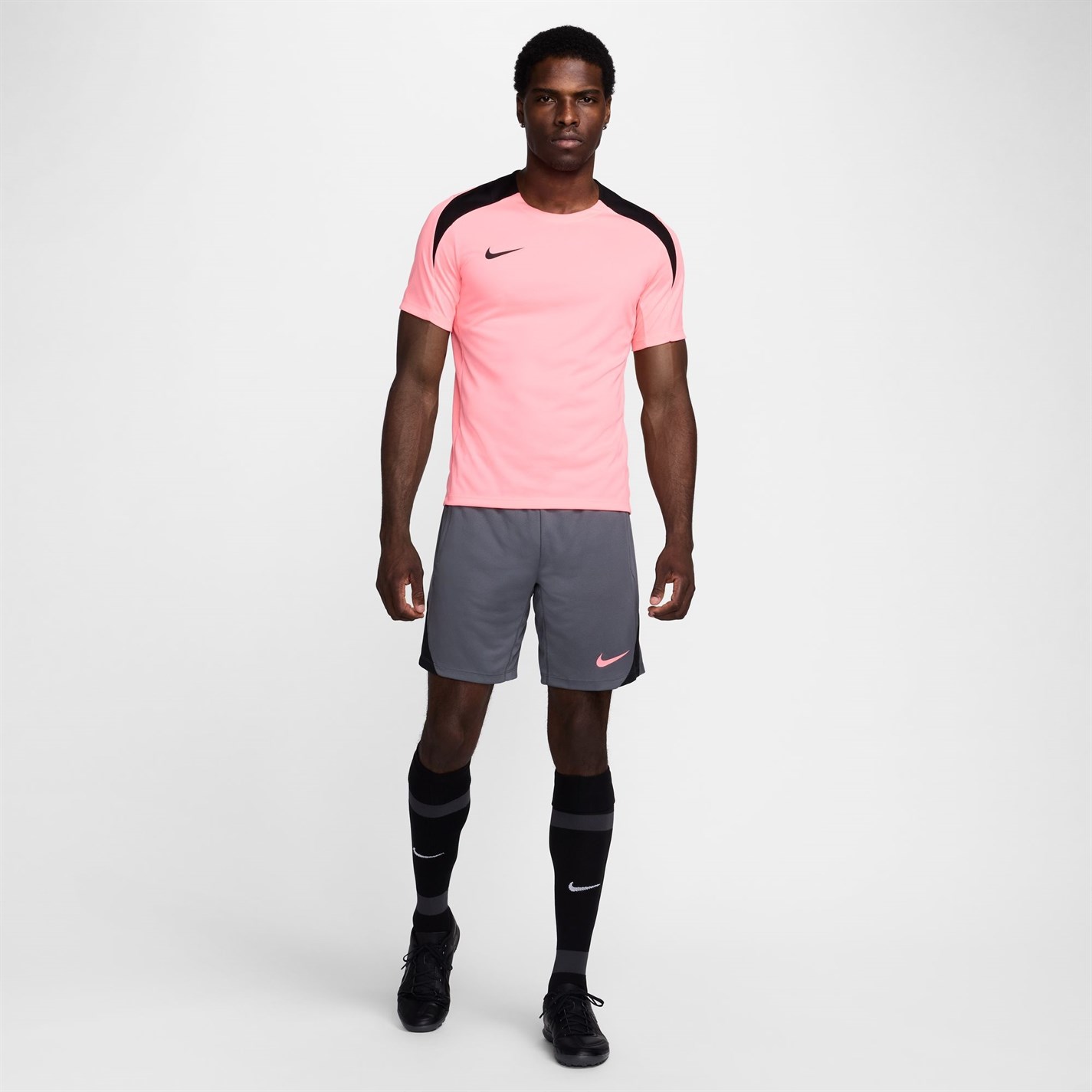 Sort fotbal Nike Strike Dri-FIT Global pentru Barbati gri