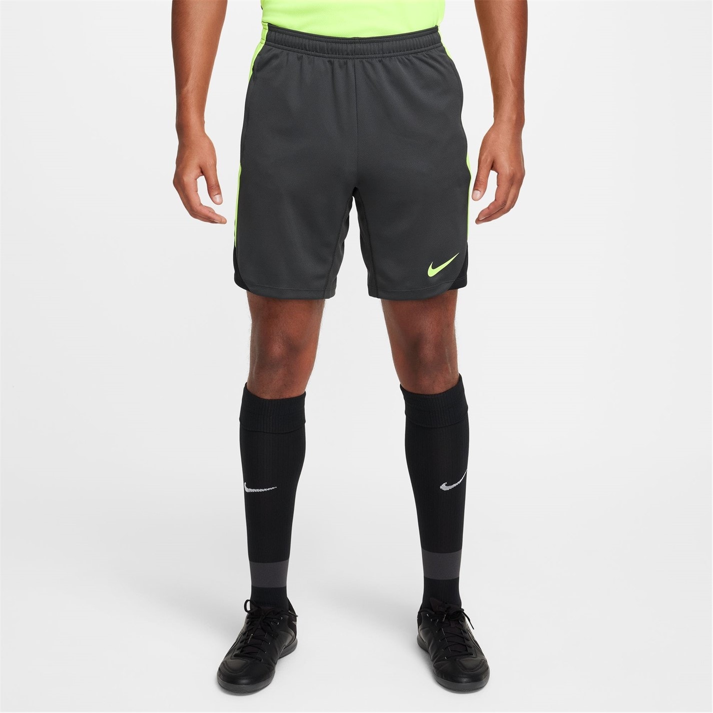 Sort fotbal Nike Strike Dri-FIT Global pentru Barbati gri galben