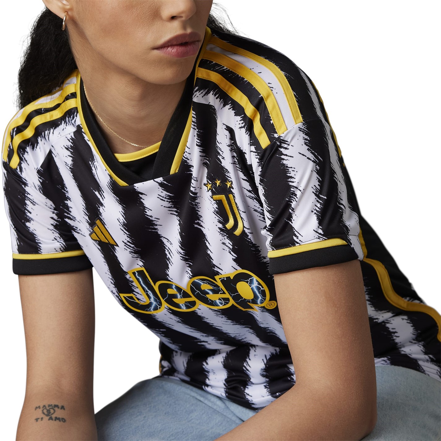 Tricou Acasa adidas Juventus 2023 2024 pentru femei negru alb