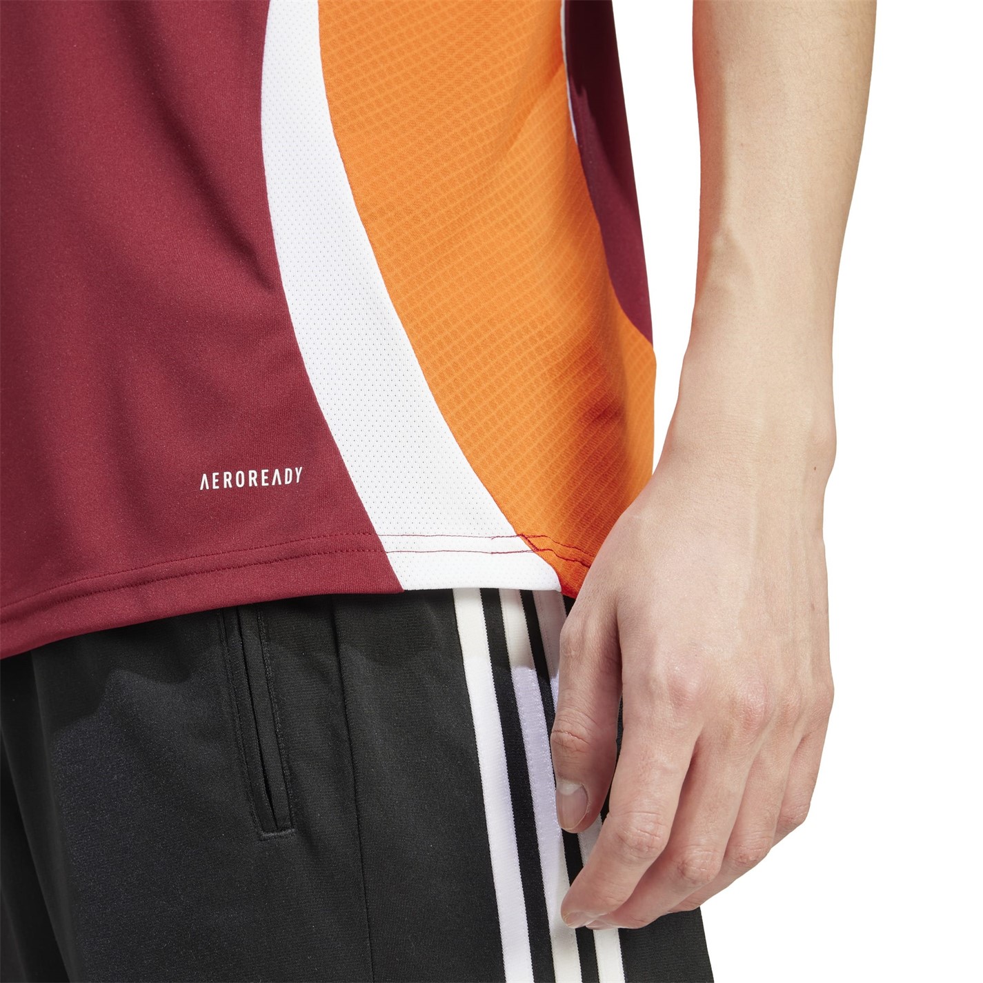 Tricou Acasa adidas Latvia 2024 pentru adulti visiniu