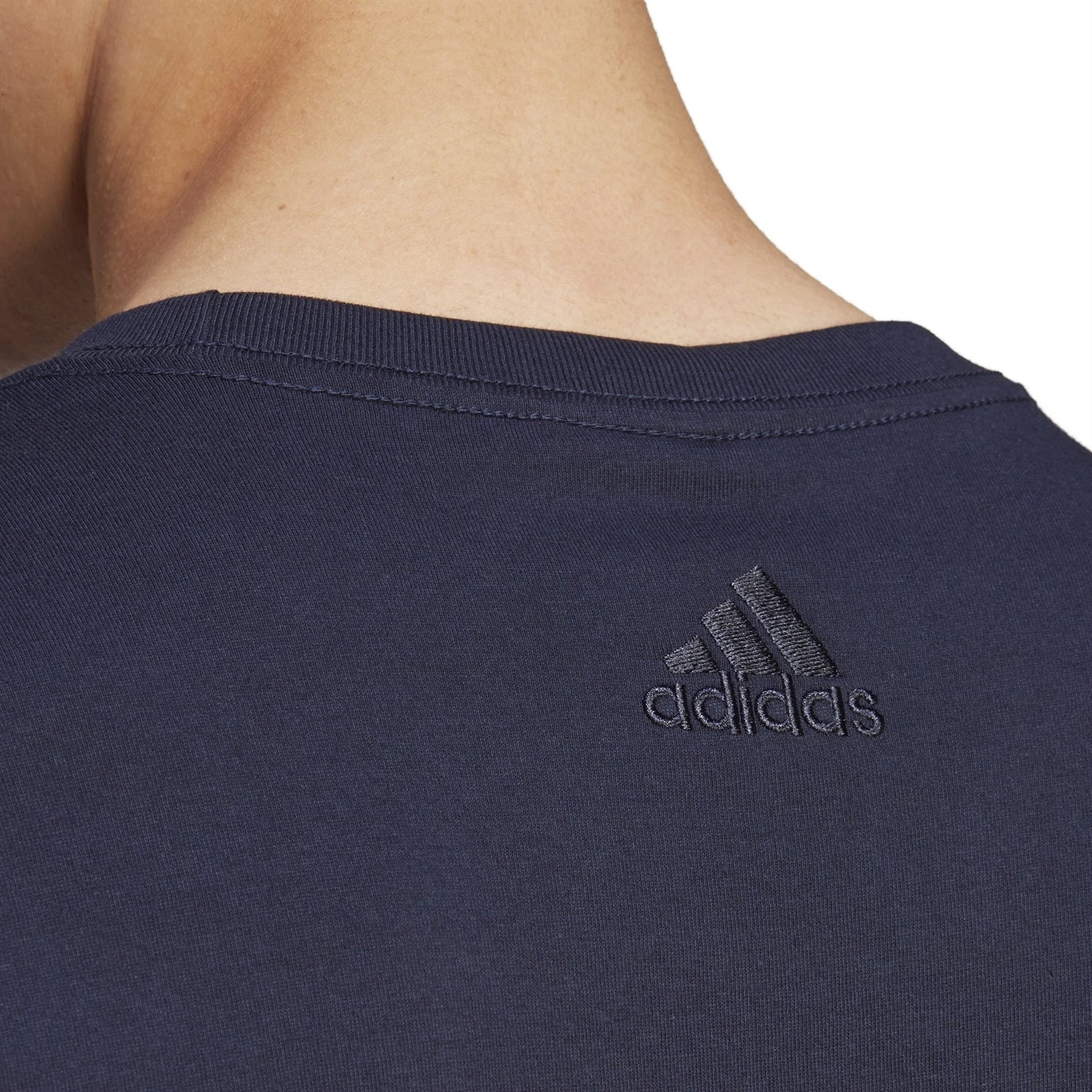 Tricouri Tricou cu logo adidas Essentials Single Jersey - pentru Barbati bleumarin linear