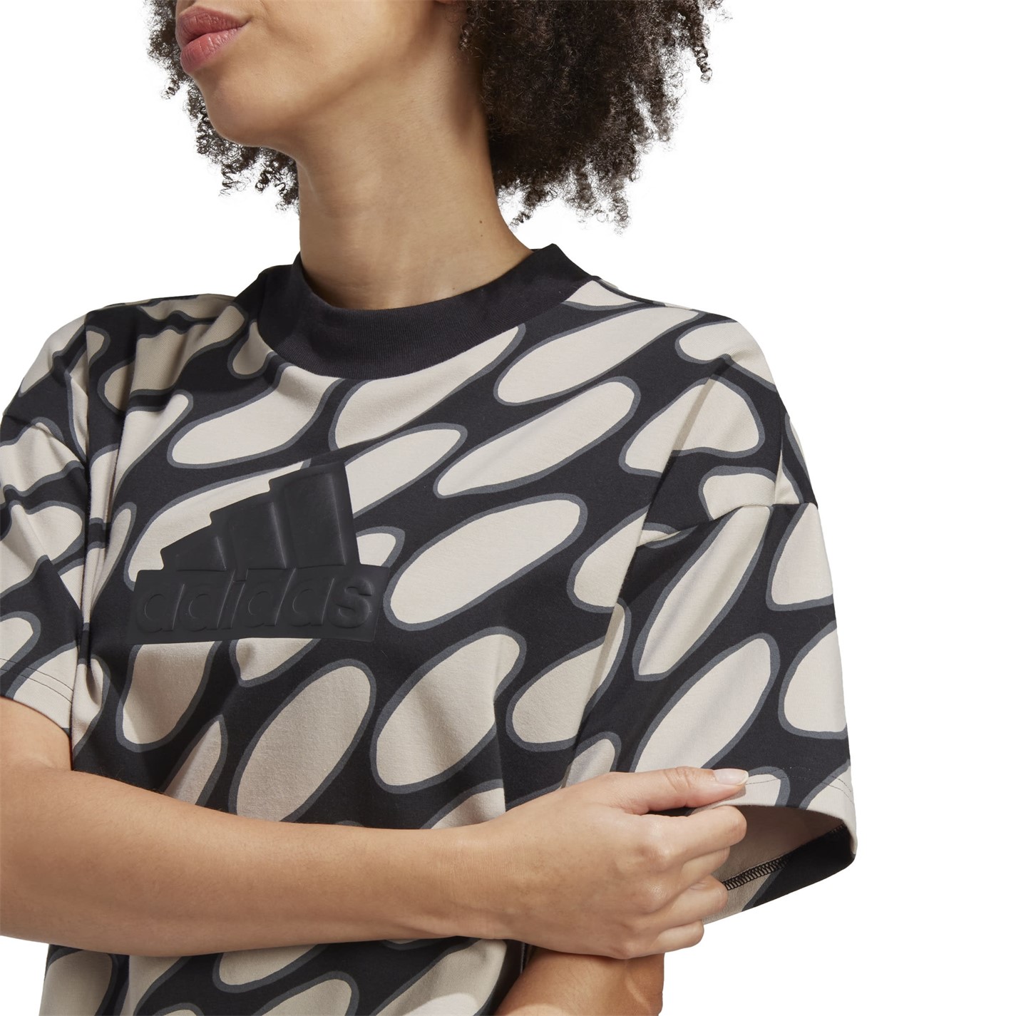 Tricou adidas x Marimekko Future Icons 3-Stripes pentru femei lbrwn negru gri