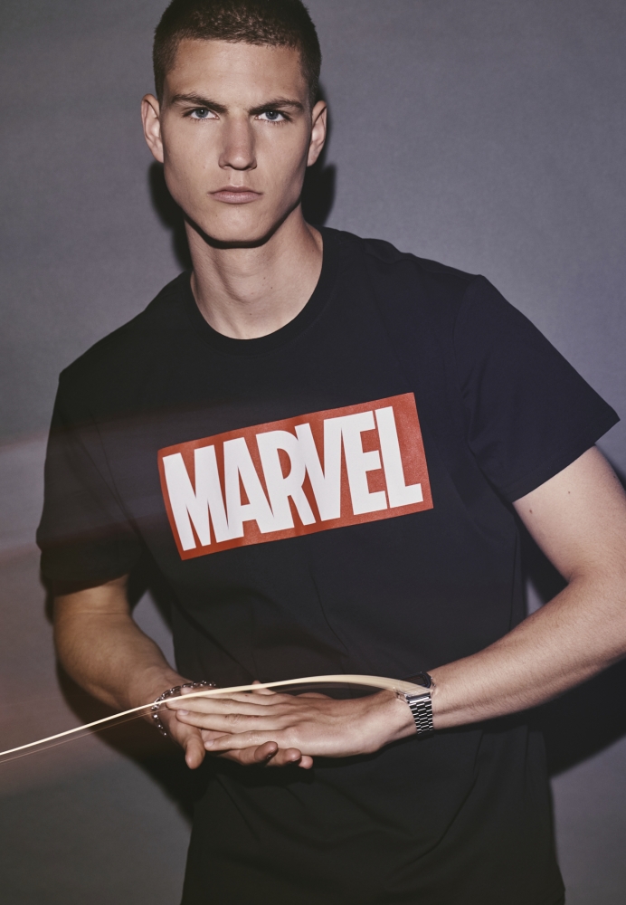 Tricou cu logo Marvel negru Merchcode