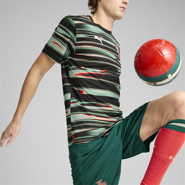 Tricou Puma Portugalia Pre Match 2025 pentru adulti negru alb