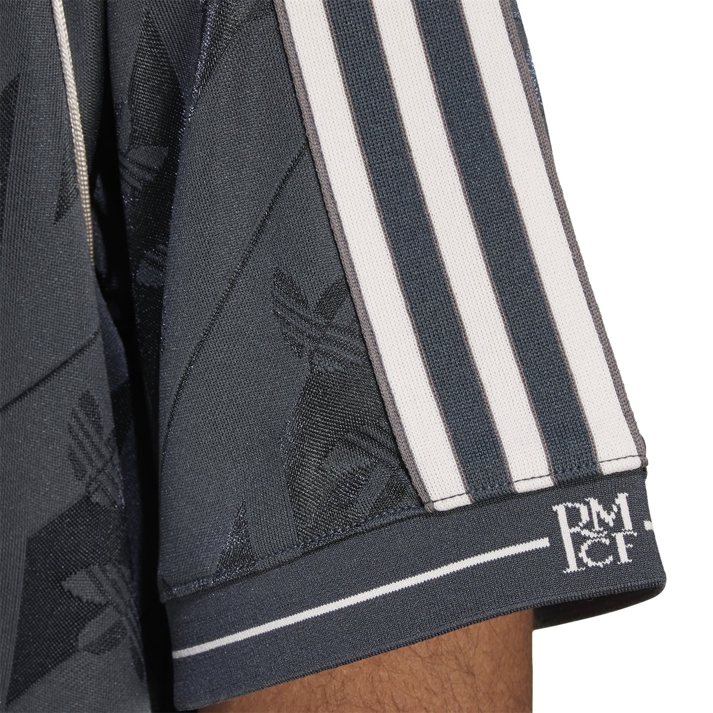 Tricouri adidas Real Madrid Originals gri carbune