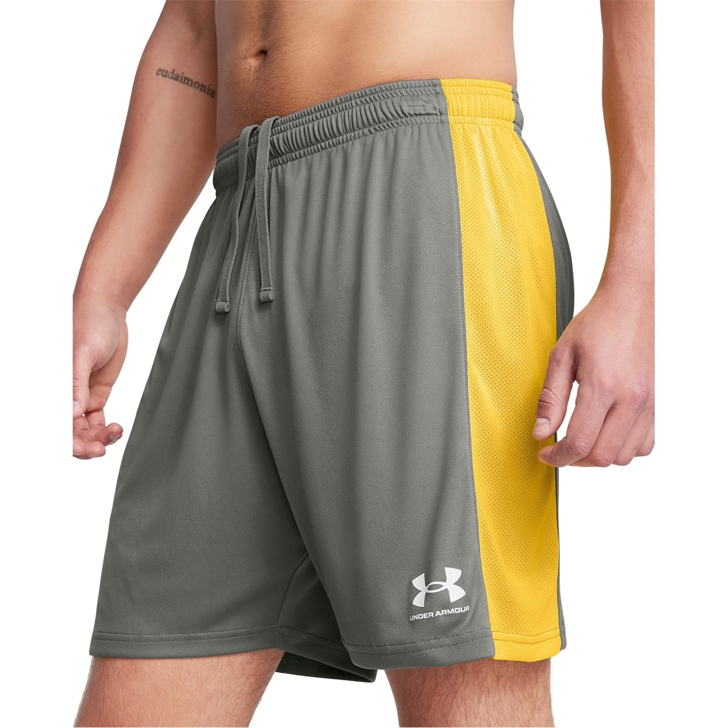 Under Armour tricot Short multicolor verde